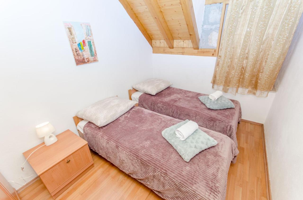 Stone Rose In Center Apartment Split Luaran gambar