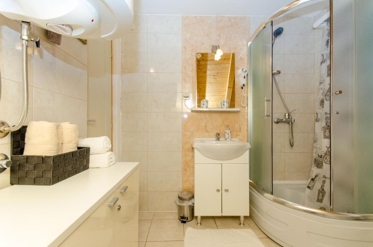 Stone Rose In Center Apartment Split Luaran gambar